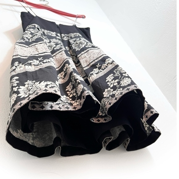 Alice + Olivia Dress - Picture 3 of 6